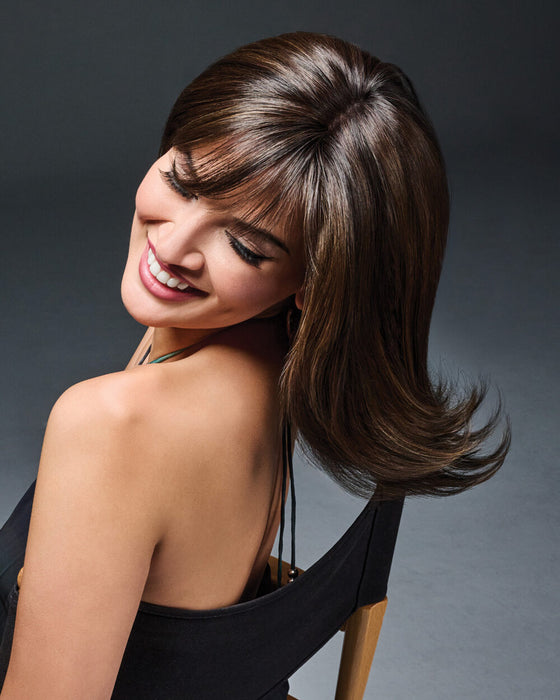 NEW! STRAIGHT TO CAMERA